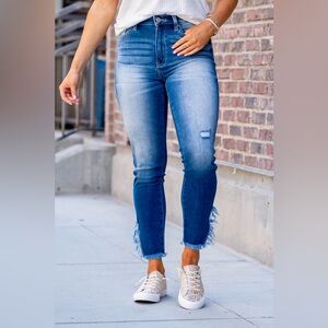 KANCAN JEANS - SAVVY HIGH RISE SPLIT FRINGE ANKLE - Brand new!